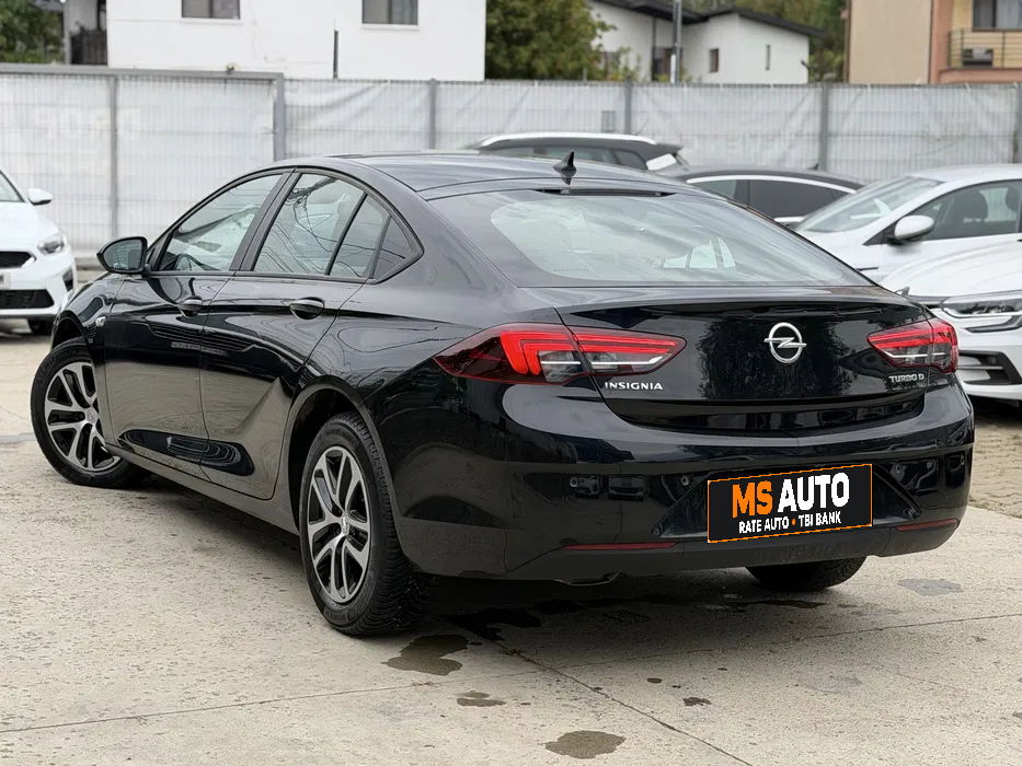 Opel Insignia 1.6 Diesel 2019 — foto 2