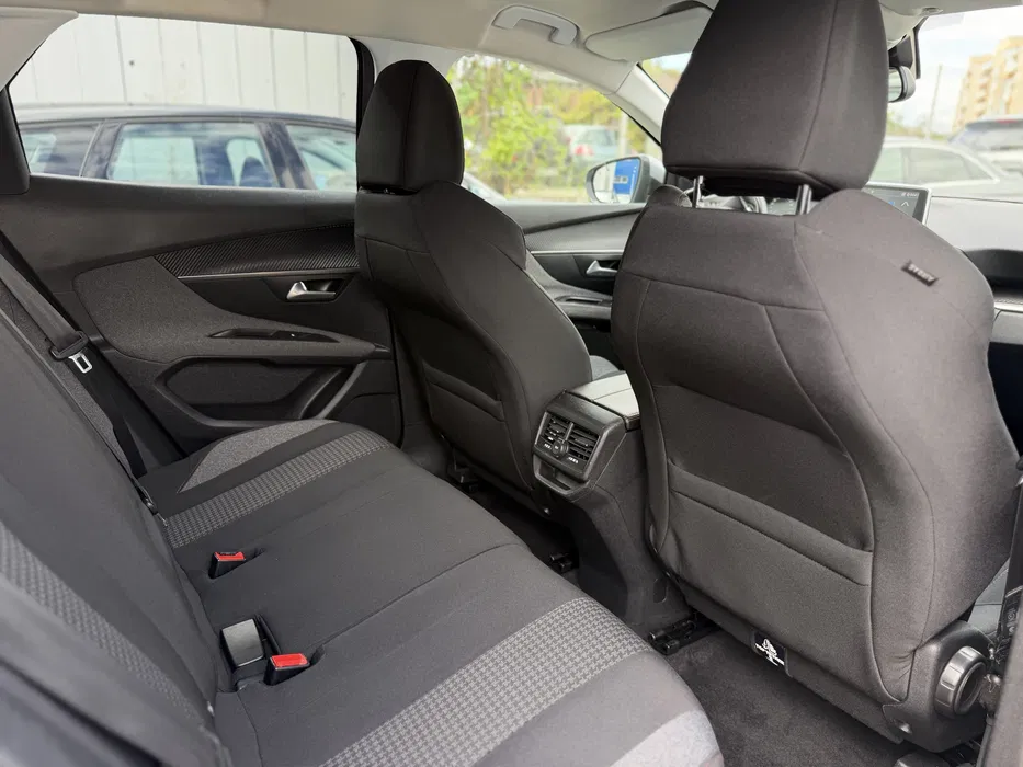 Peugeot 3008 2017 — foto 6