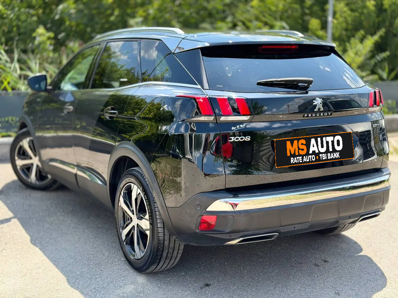 Peugeot 3008 GT 2.0 BlueHDi 180 CP EAT6 — foto 4