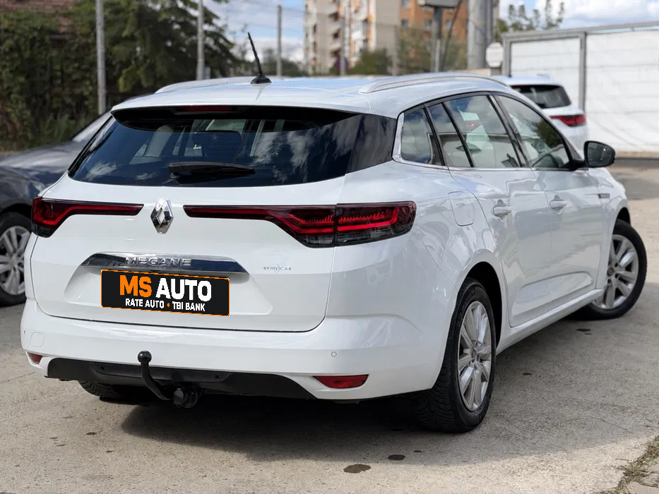 Renault Megane IV Facelift 2021 — foto 2