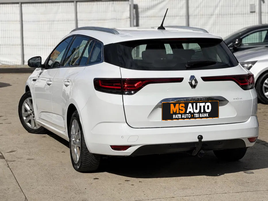 Renault Megane IV Facelift 2021 — foto 3