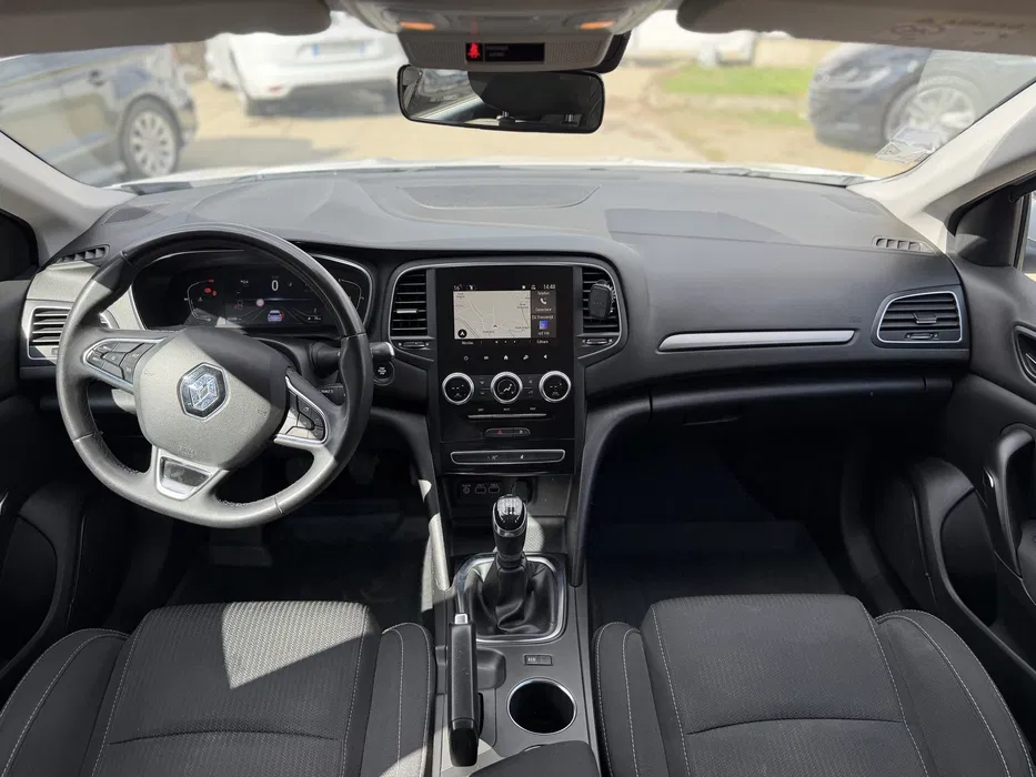 Renault Megane IV Facelift 2021 — foto 5