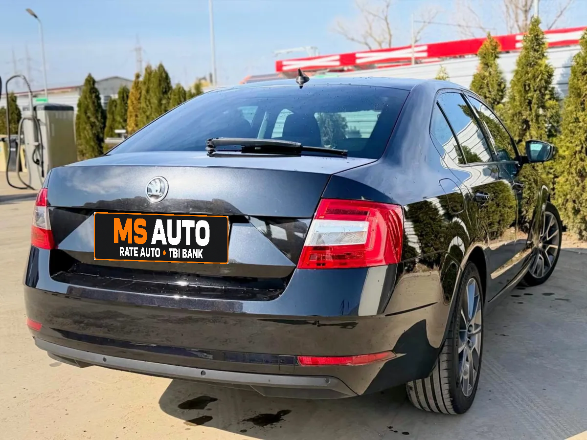 Skoda Octavia 2.0 TDI DSG 2020 — foto 4