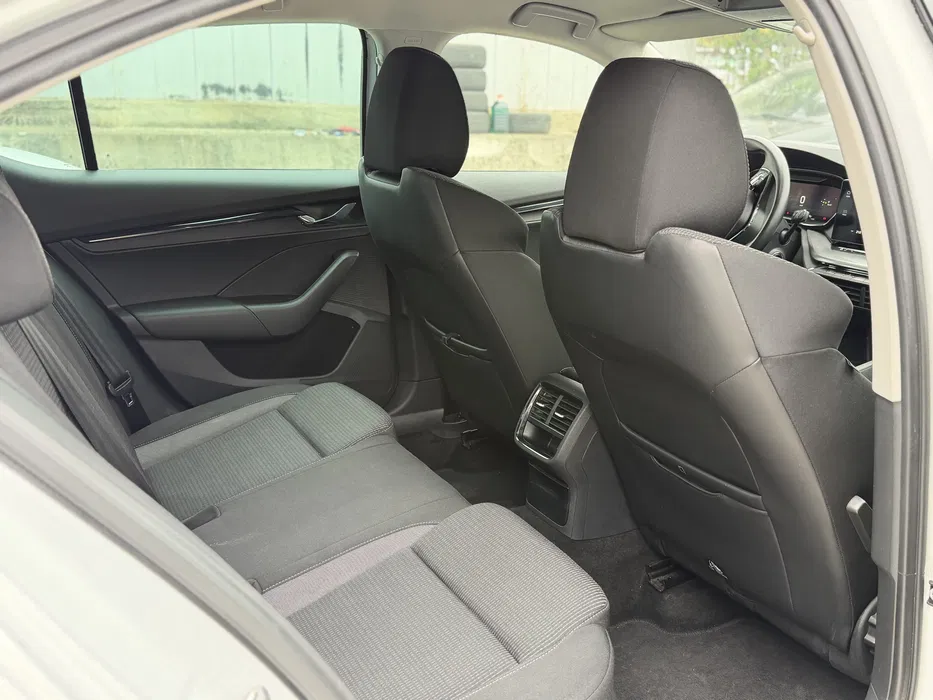 Škoda Octavia IV 2021 — foto 8